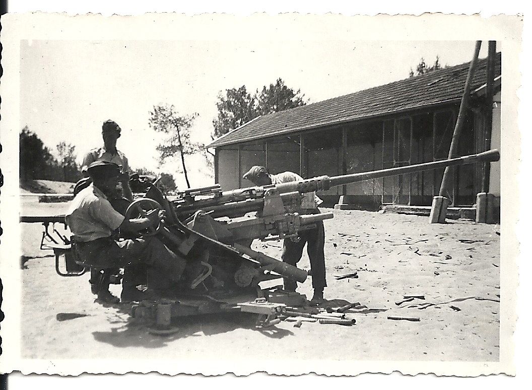 Foto 3,7 cm Flak Scharfschießen in Bordo-Begles Frankreich 28.6.1943 WW2
