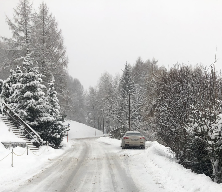 7F430676-1DCB-48A5-B8EE-C82D6B939E1E