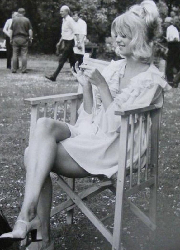 goldiehawn_mb30