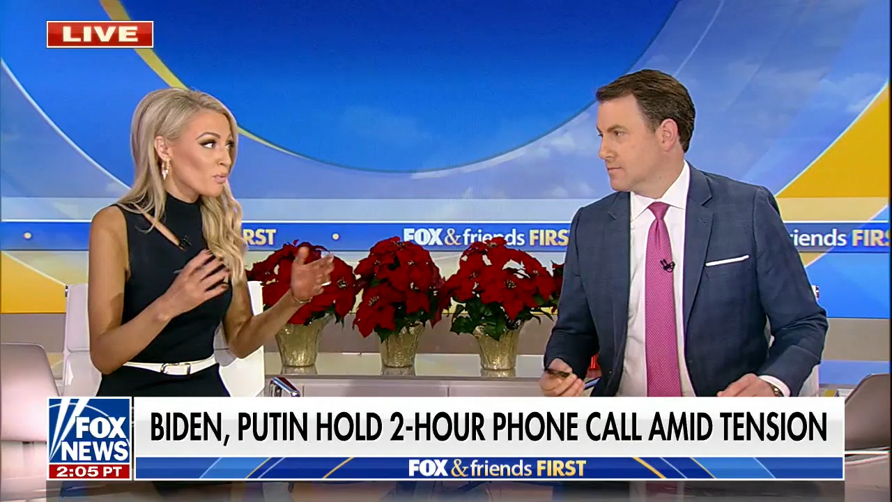 12.08 - 09.00.00 - Fox and Friends First. A precursor to Fox News's m....ts_snapshot_01.10.08.435
