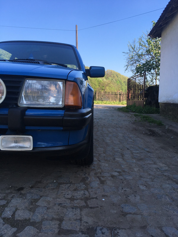 05B882C9-0D58-4FFF-BBC9-F60F72B04C8B