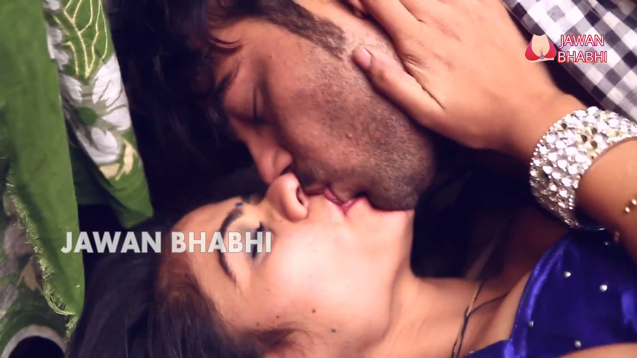 Garam Bhabhi Ki Bra Utari Tailor Ne.mp4_snapshot_06.08_[2021.09.25_15.54.09]