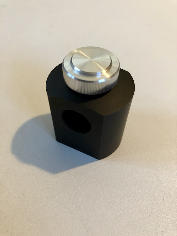 AA1F95E8-F2A4-4830-A3C8-B549573F7350