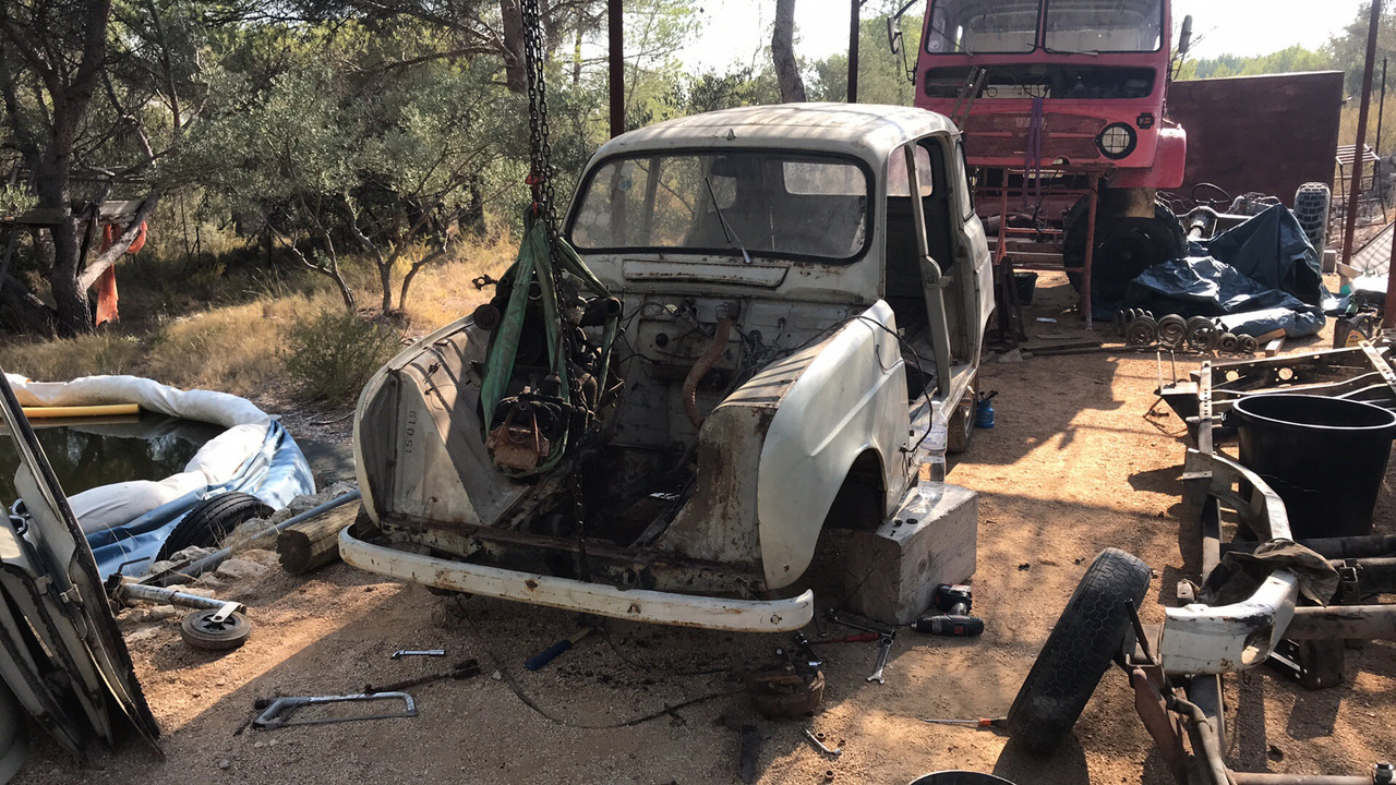 3B2AB308-9266-45EC-B276-99C5612D9F75