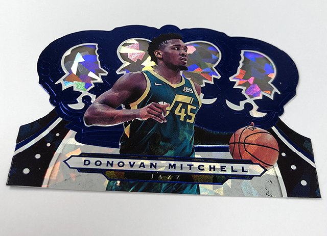 Donovan Mitchell Kaboom Crown Royale（Donovan Mitchell Heats Up On 