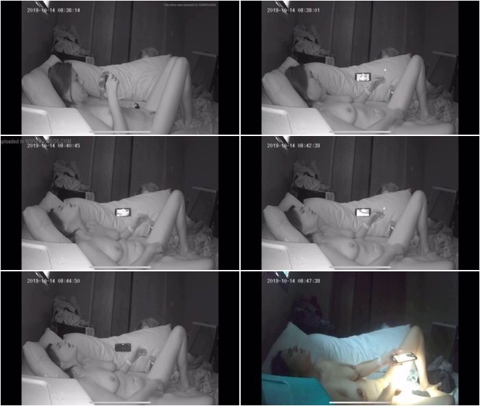 [Image: Girl-smoke-and-masturbate-in-bed-while-w...porn-3.jpg]