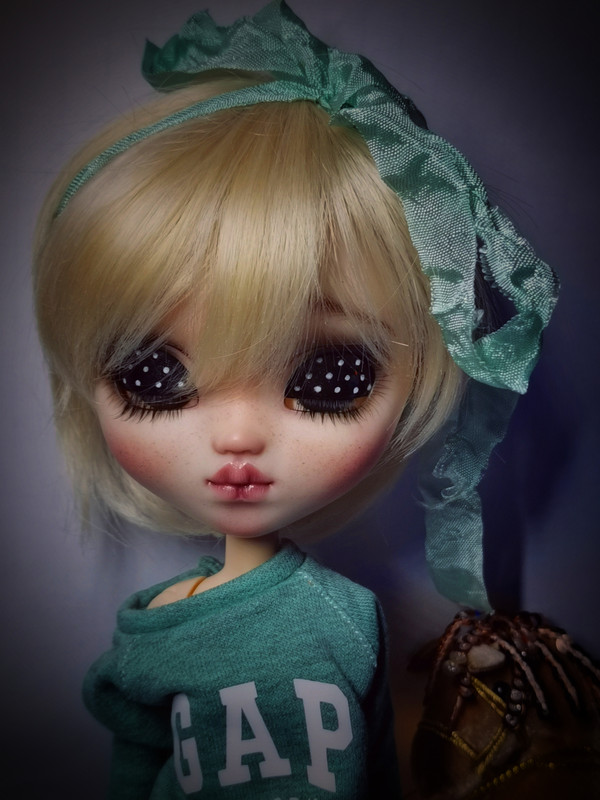 SNOW-20221129-230845-858