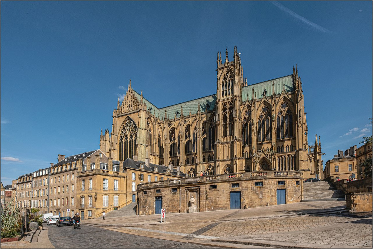 0XT26471 2019 Metz LR ERWZ FB