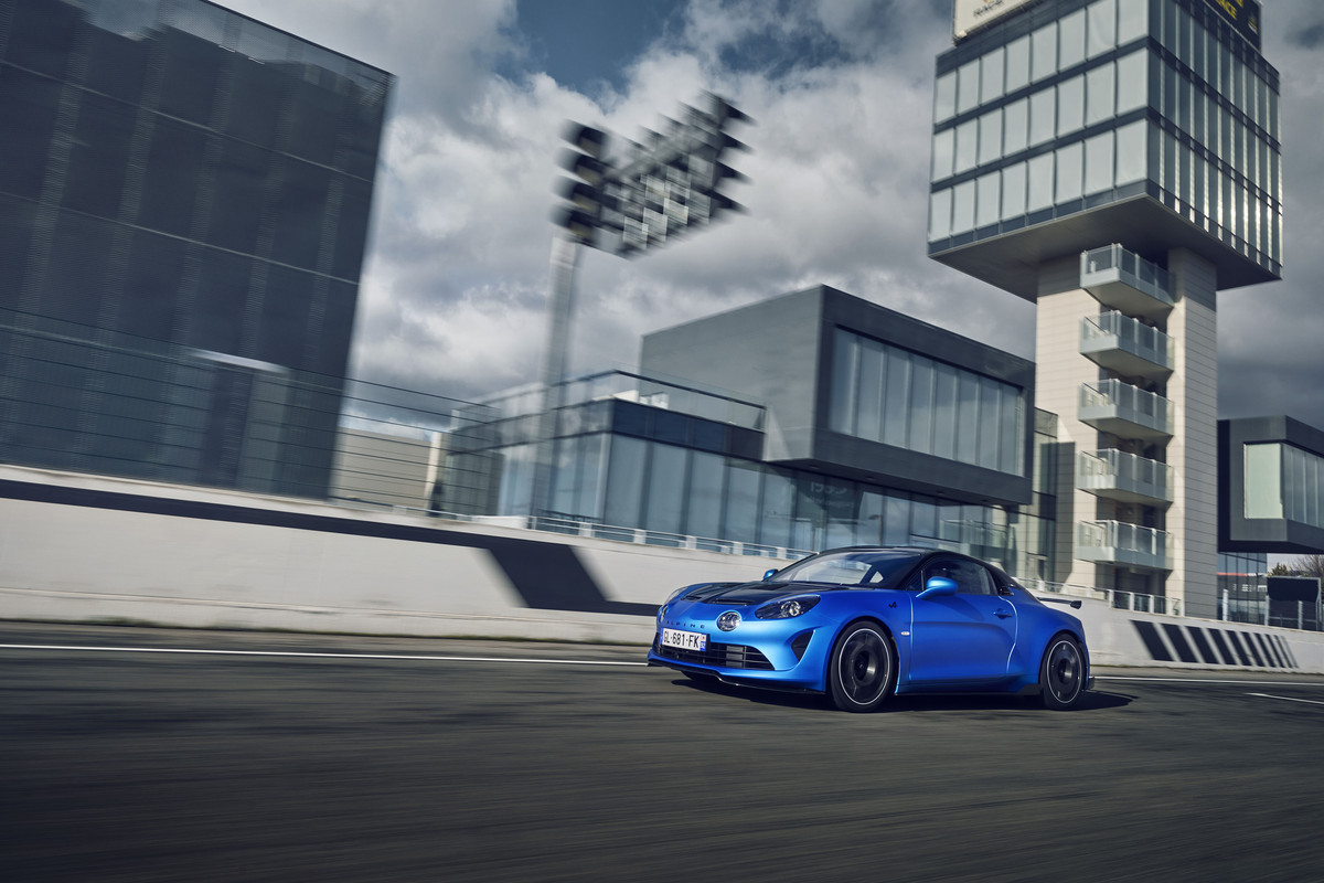ALPINE_A110R_DYNAMICS_28