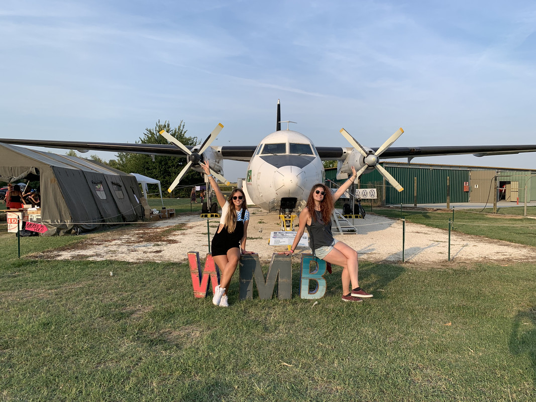 37A4A23B-D81C-4EF9-A280-5C137FF992CE