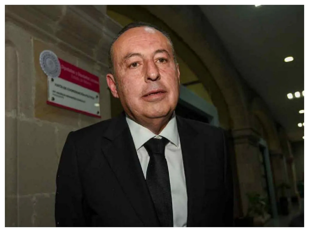 Atacan a Fiscal del Edomex, José Luis Cervantes en la carretera México-Toluca