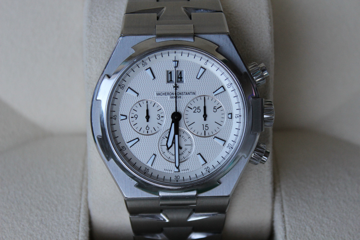 Vacheron Constantin Overseas 49150/B01A9095 White Dial Chronograph Box Papers!!