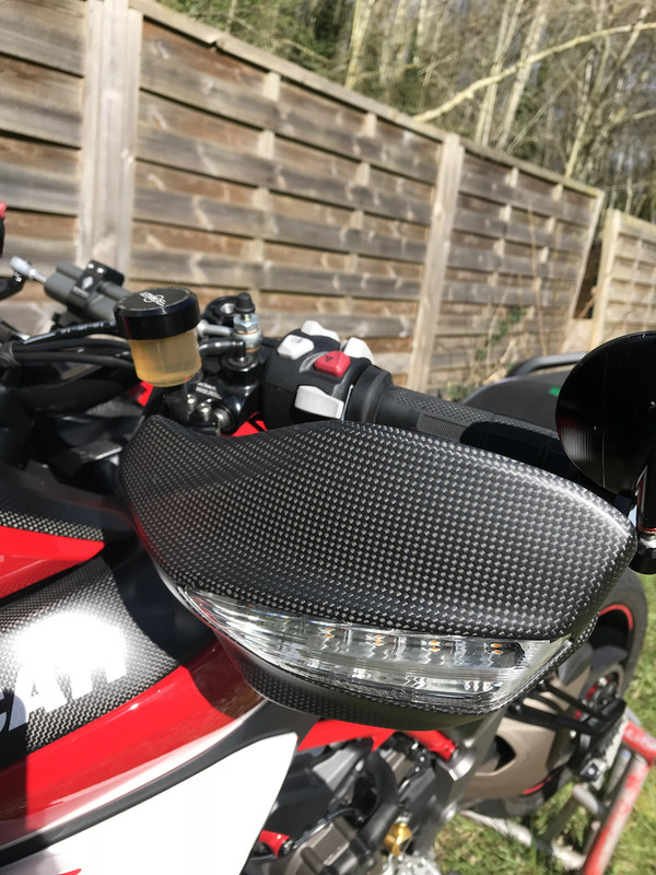 8583ADF8-86D5-4CB1-BE57-636C6551C63B