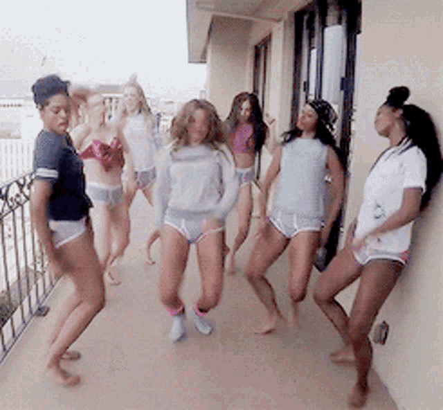 my-girls-dance.gif