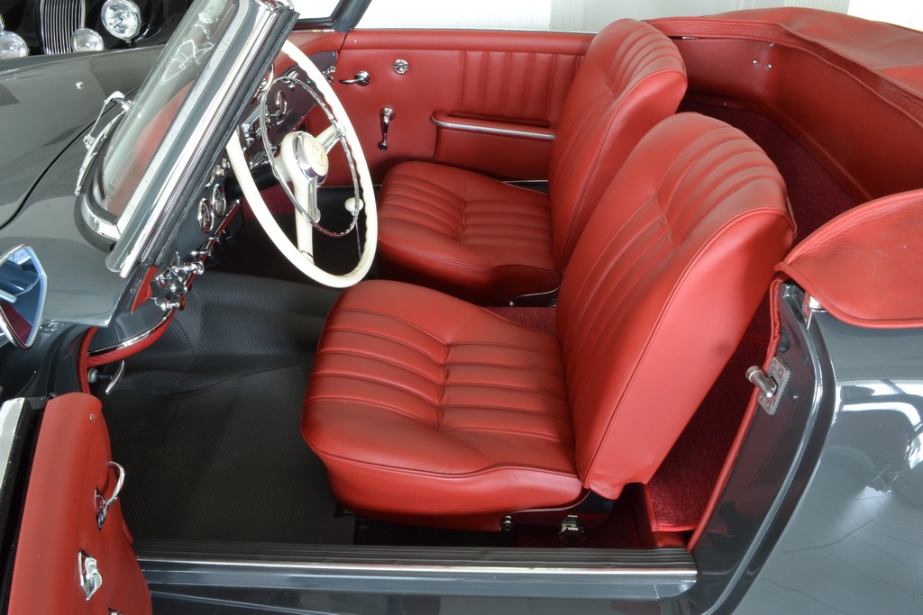 190SL-Interior3-1024x683