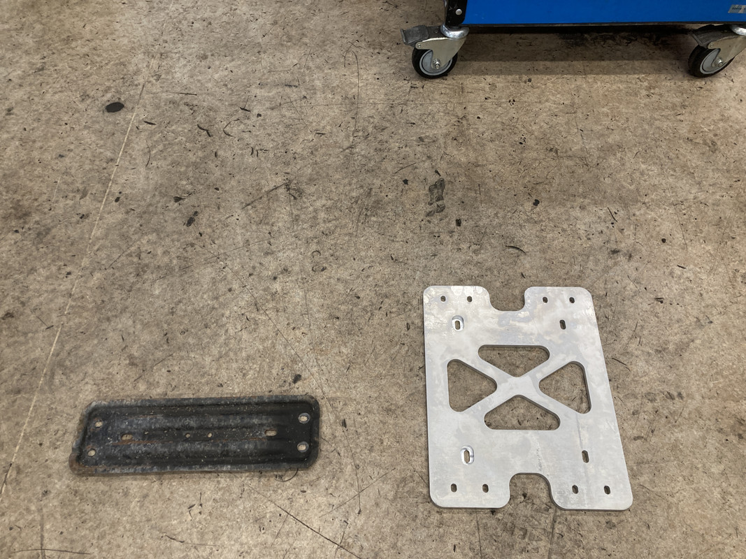 AE0D2707-ACC5-484D-8075-459DEFB55629