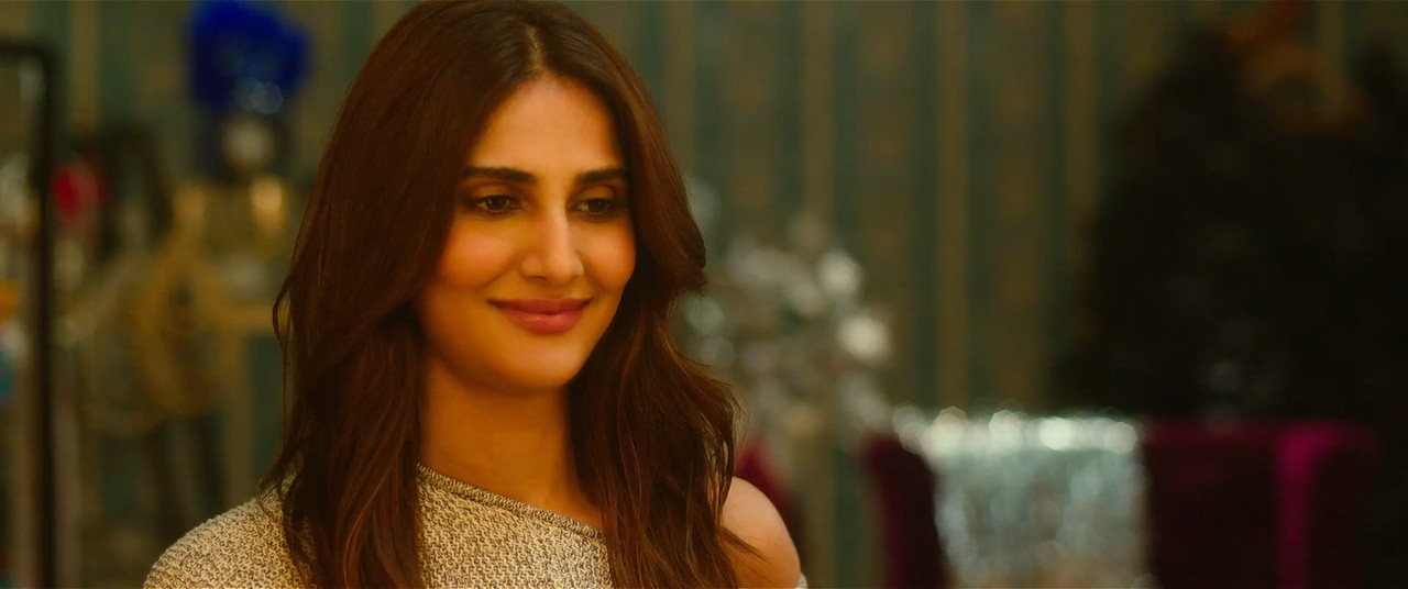 War 2019 BluRay [Hindi + Tamil + Telugu] 480p 720p 1080p ESub Screenshot