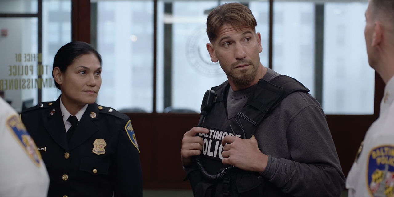 We.Own.This.City.S01E01.Part.One.1080p.10bit.HMAX.WEB-DL.DD5.1.HEVC-Vyndros.mkv_snapshot_52.54_[2022