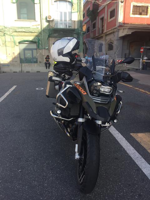 Nápoles, Costa Amalfitana y el Sur de Italia en moto - Blogs de Italia - Día 4 y 5- Isquia (1)