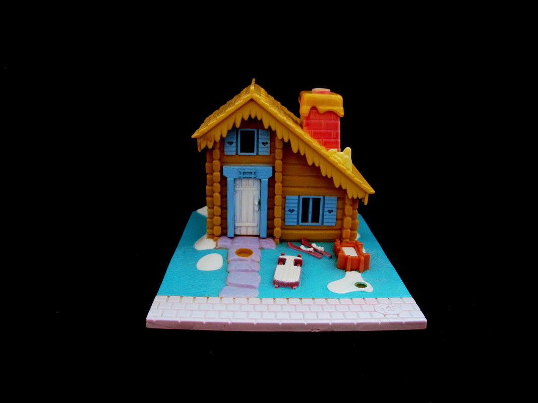 1993 Ski Lodge Prototype Polly Pocket (1)