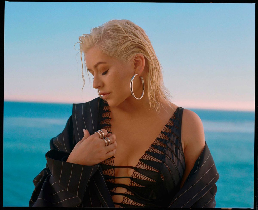 christina-aguilera-liberation-album-photoshoot-5