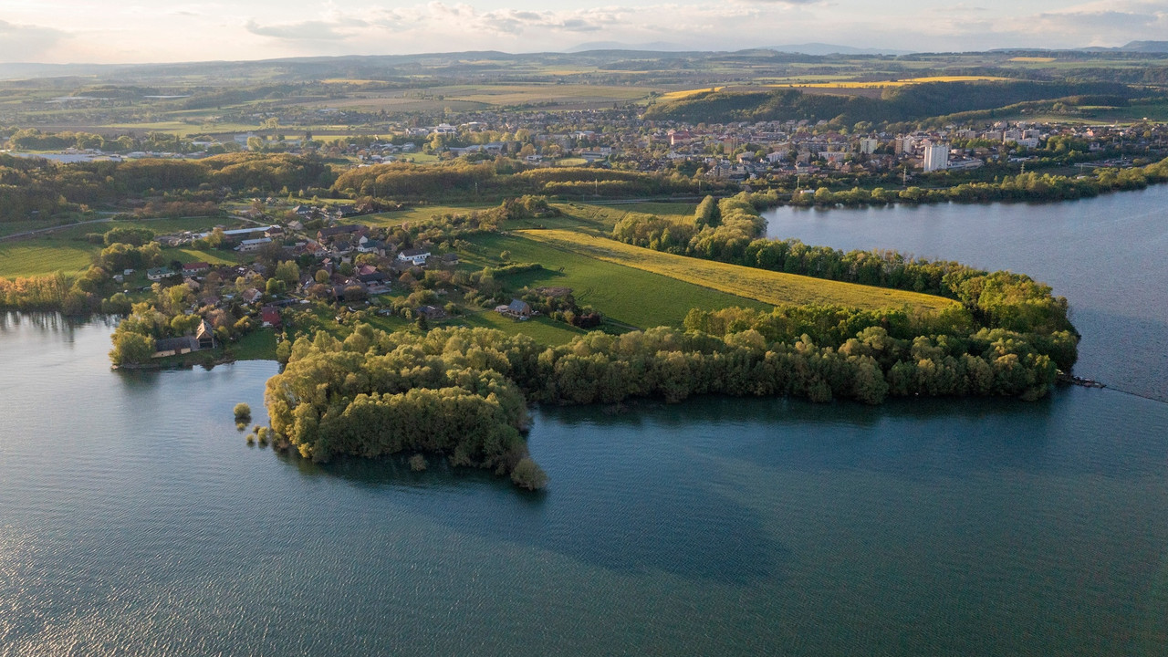 Bouwgrond op schiereiland in Oost-Bohemen - Afbeelding 4