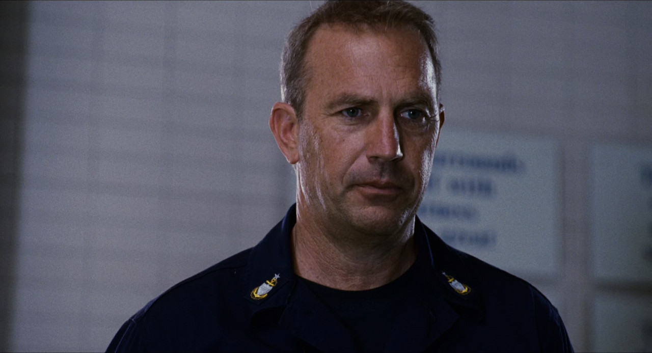 The Guardian (2006).mkv_snapshot_00.30.18_[2018.03.01_16.31.56]