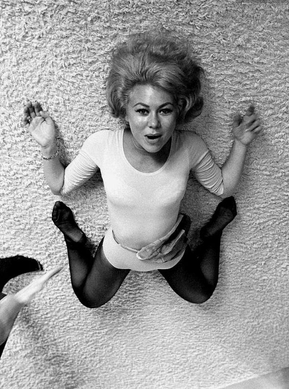 Mitzi_Gaynor_a92b