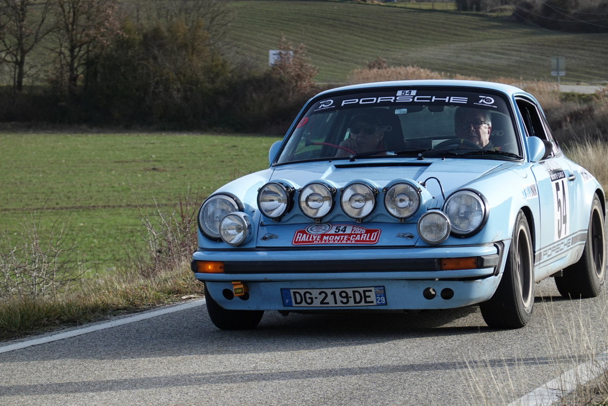 7C14D79C-EAF0-4588-B923-5F9C00AF07FB