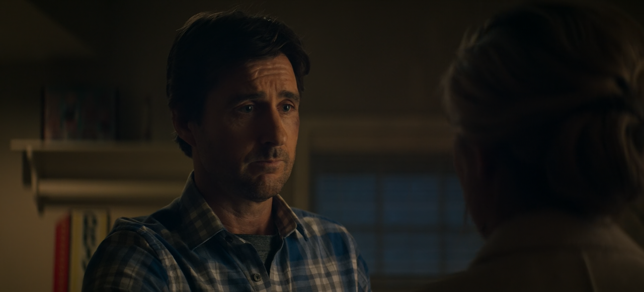 Stargirl.S01E08.Shiv.(2).1080p.10bit.AMZN.WEB-DL.DDP5.1.HEVC-Vyndros.mkv_snapshot_15.43_[2020.07.11_