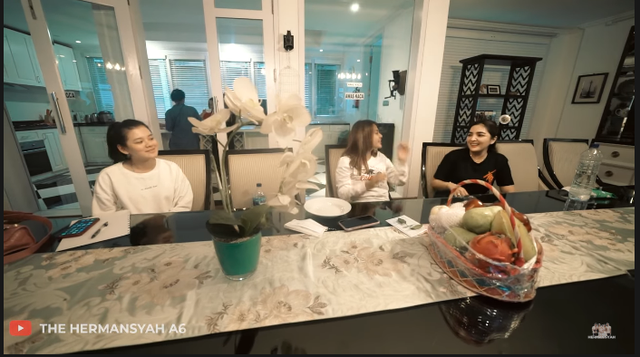 Vindyka Giselle, Aurel Hermansyah, dan Ashanty