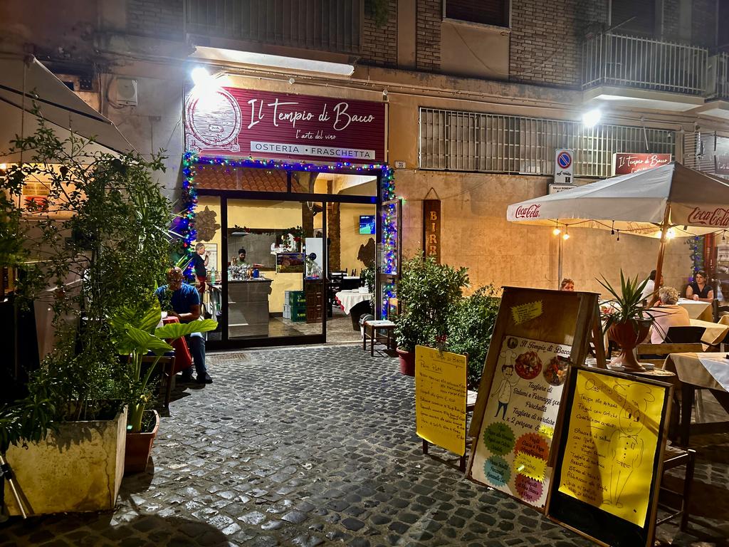 Жаркий сентябрь на побережье Тирренского моря. Жаркий сентябрь на побережье Тирренского моря.