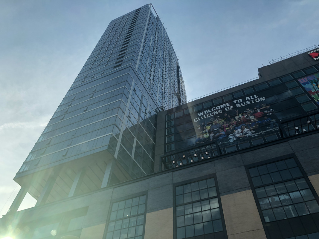 E9428B14-092D-44A3-8AF9-59A0B66210FE