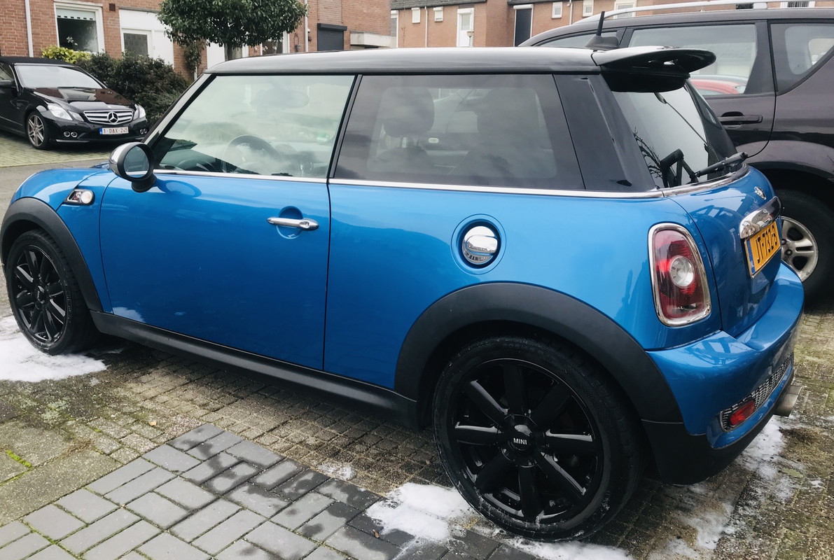 547E54A7-2A6B-4010-B356-3B43A1997581