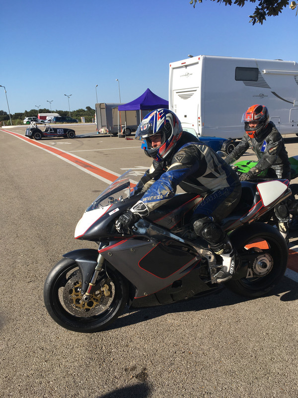 F2116A6F-C774-4F07-AD77-8479E1CABE9E