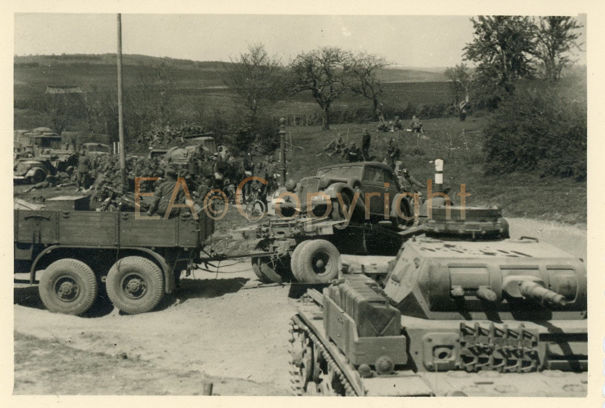 2. Panzerdivision Panzer Tank PKW Anhänger LKW F