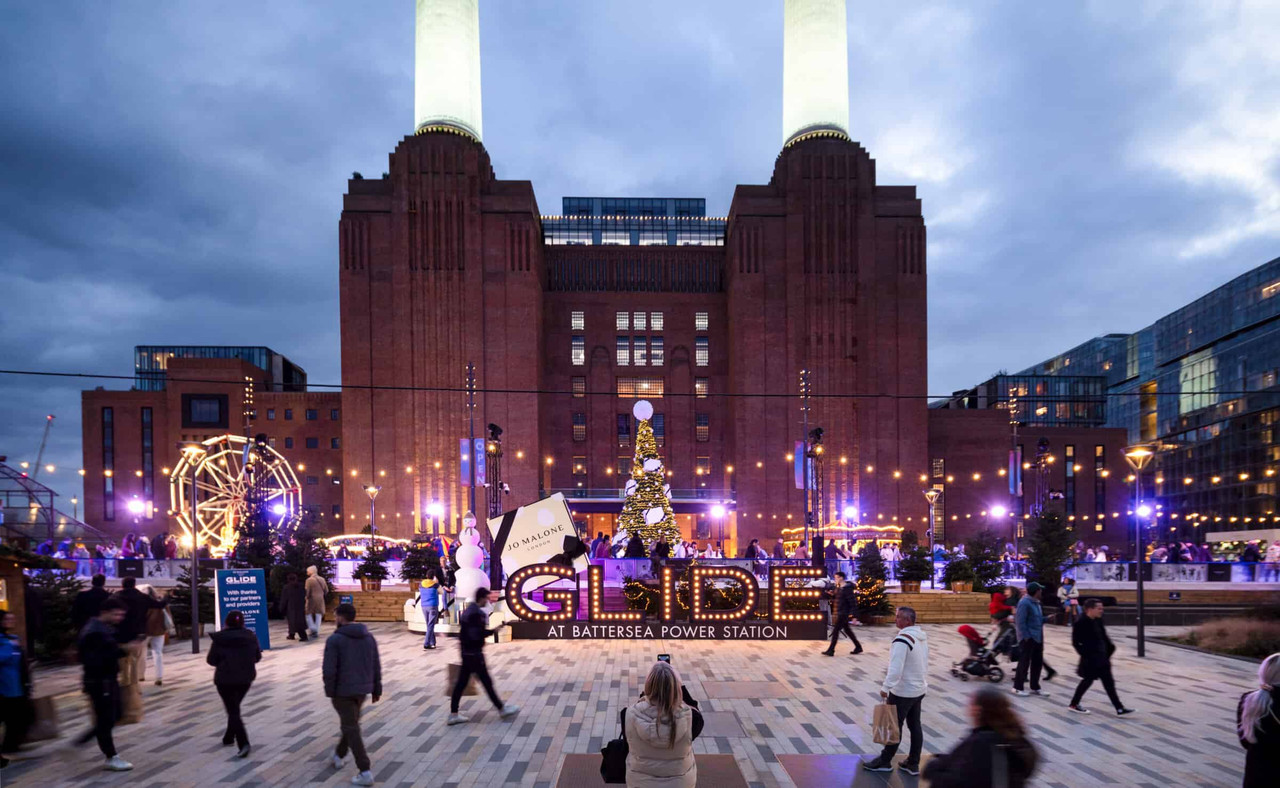 Xmas-2022-credit-Brendan-Bell-24-scaled-aspect-ratio-2300-1415-scaled