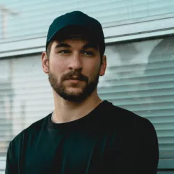 Lucas Bennett