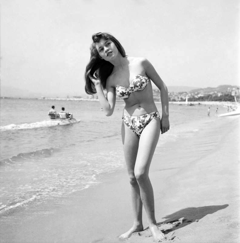 Bardot_Brigitte_md25