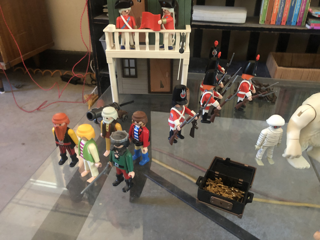 2C16938A-1F50-4F28-9121-1E4E535196AB