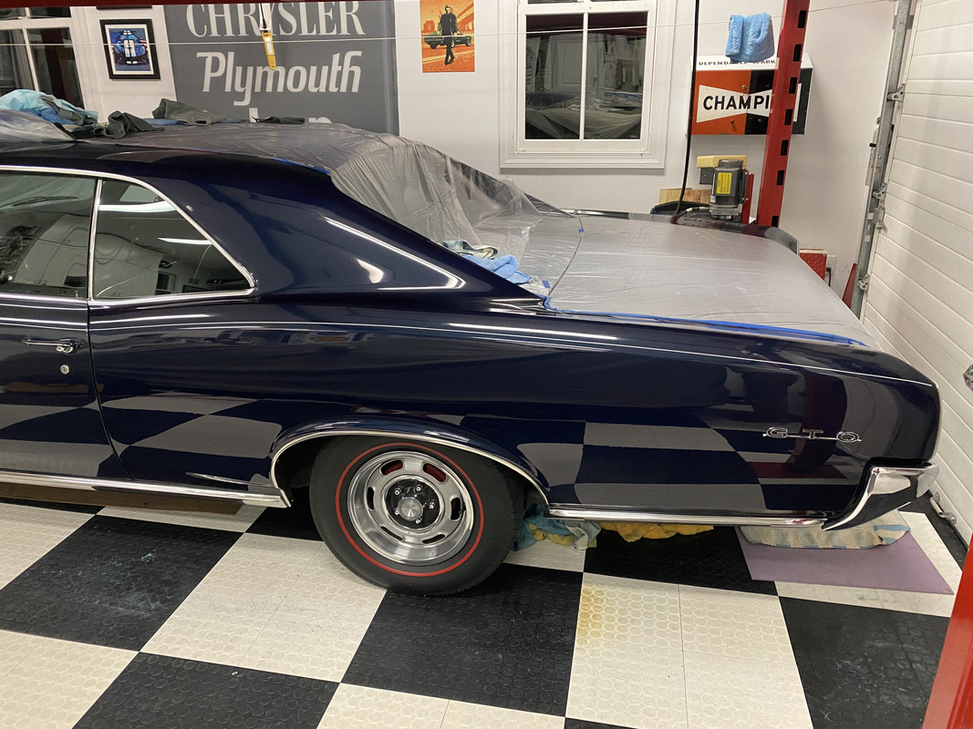 D256A923-4487-435E-8A28-066FC4C78349