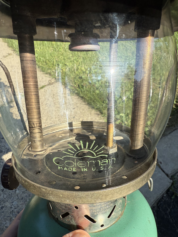 1B50F635 0636 4126 B3C9 3364EC25467F