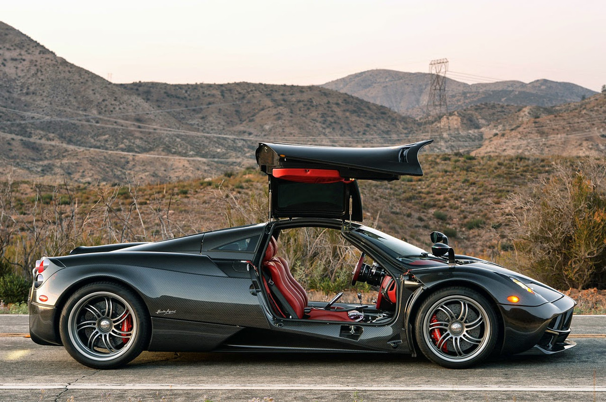 2014 Pagani Huayra Review Photos (9)
