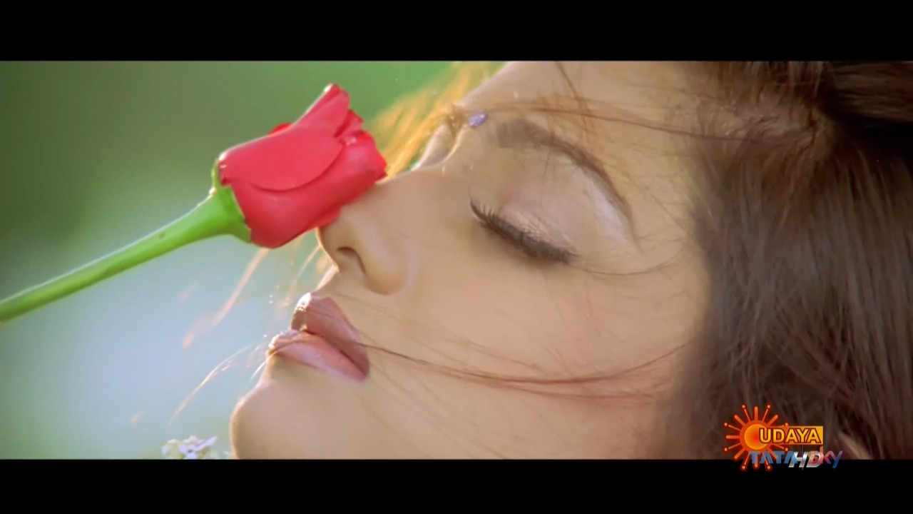 [Image: Priyanka-Trivedi-Ravichandran-Hot-Song-m...13-311.jpg]