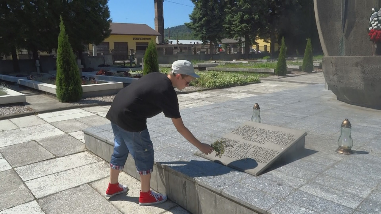 178 - Untitled_000032 (Lolo)