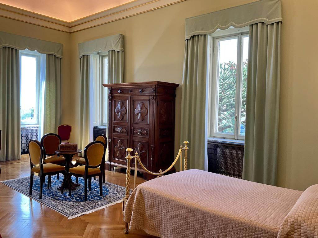 Жаркий сентябрь на побережье Тирренского моря.