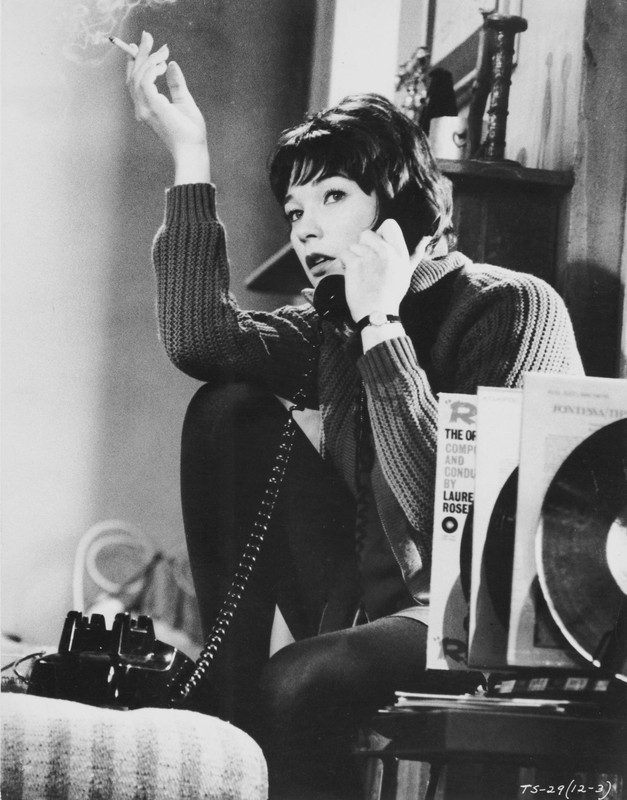 Shirley_MacLaine_c92
