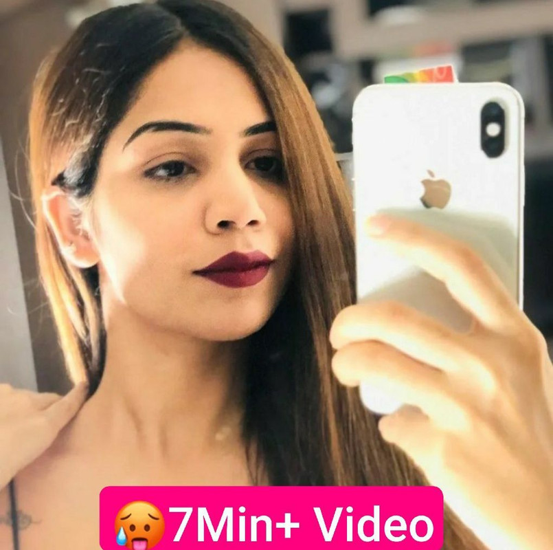 Lakshi Kalra hot model primium live latest viral video