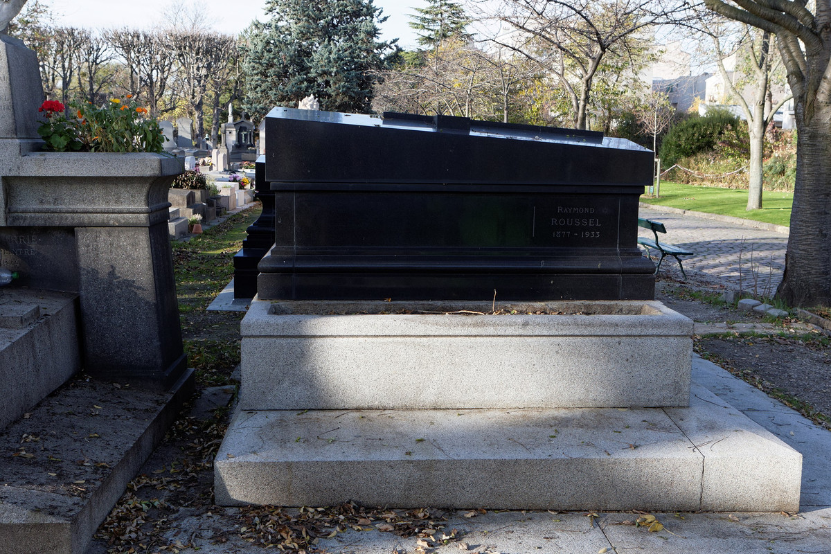 P-re-Lachaise-Division-89-Raymond-Roussel-03