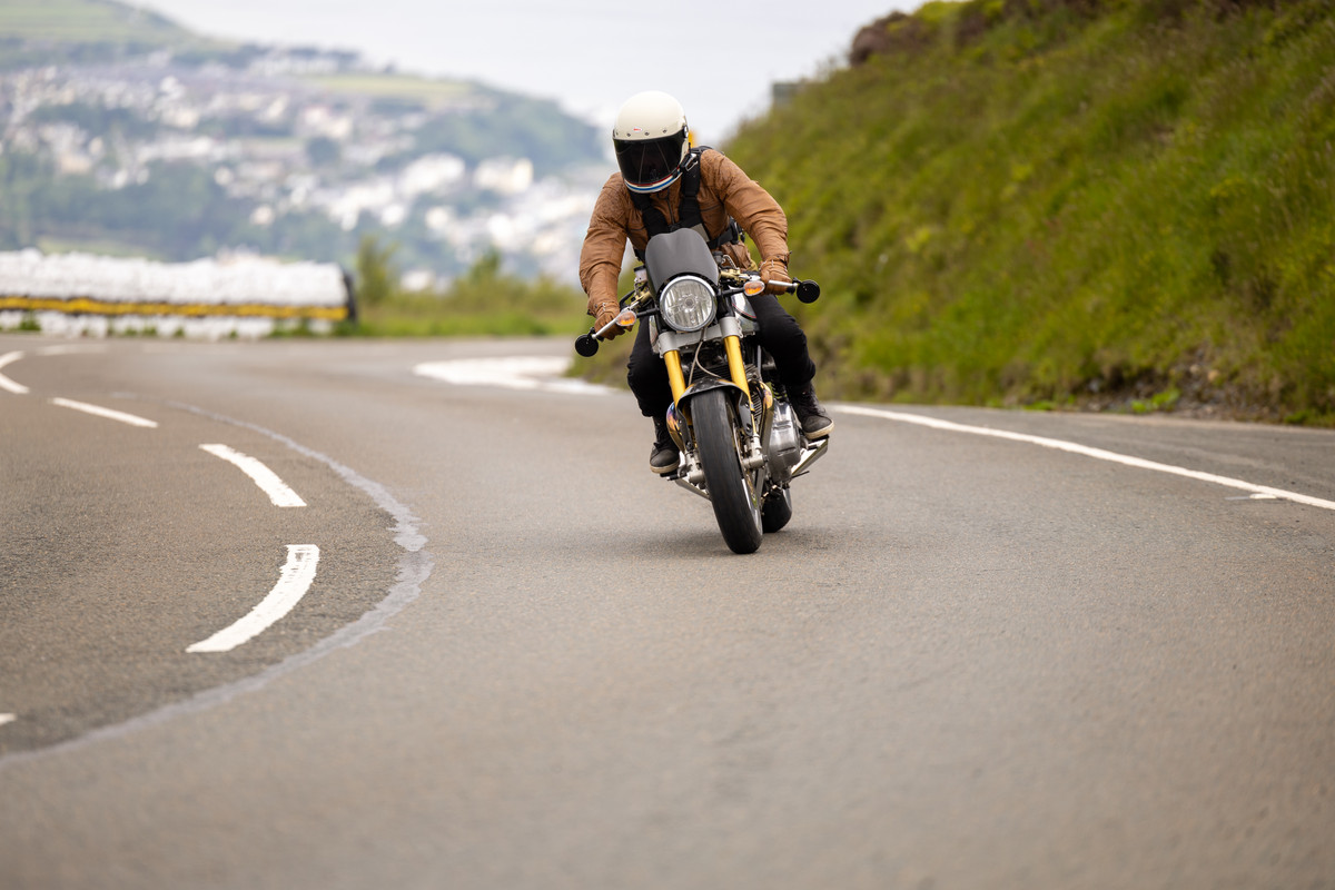 Pictures of your Norton 961